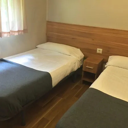 Campsite Camping Fuentes Carrionas *